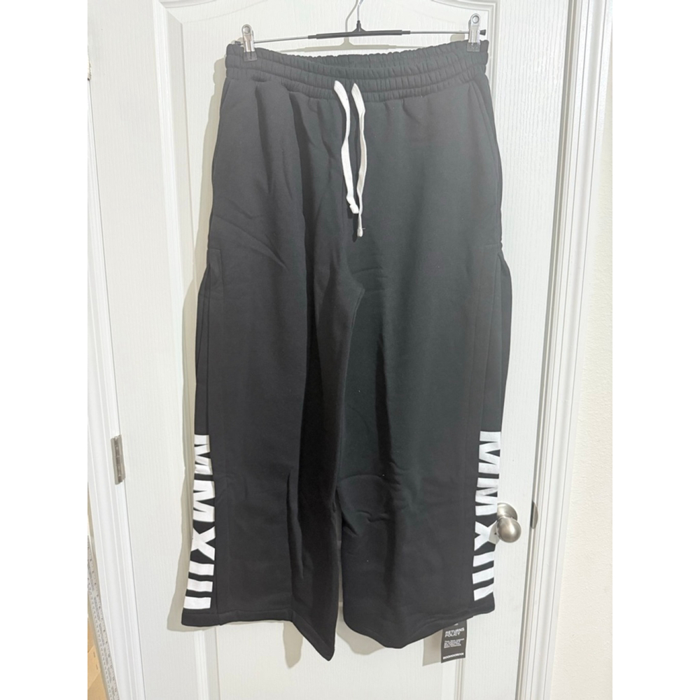 Men's boohooMAN Black White Extreme Wide Leg Gusset Joggers Size L